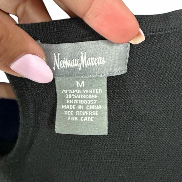 Neiman Marcus color block shift Knit dress size Medium - Picture 3 of 4